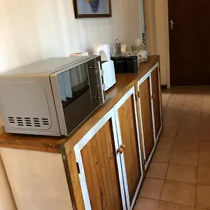 Guest house The Vineyard West, Durbanville