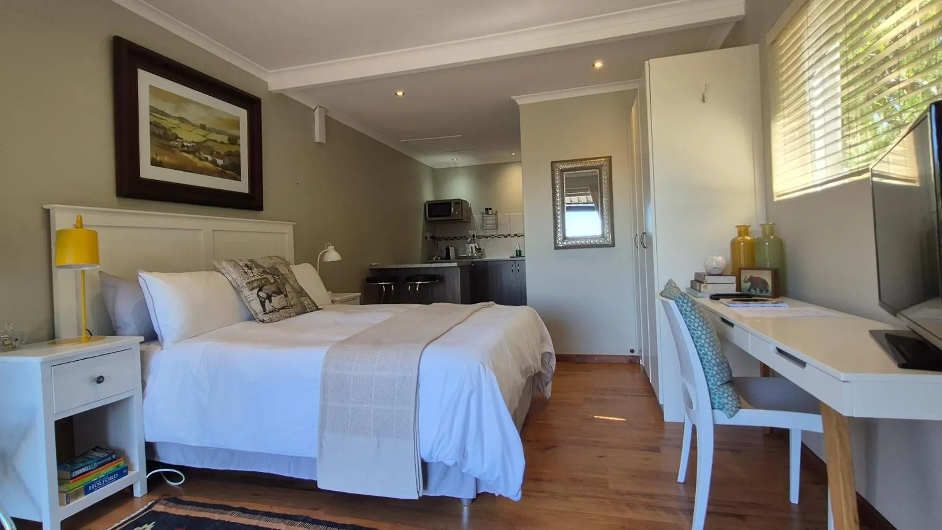 Apartment Mistys Studio Durbanville